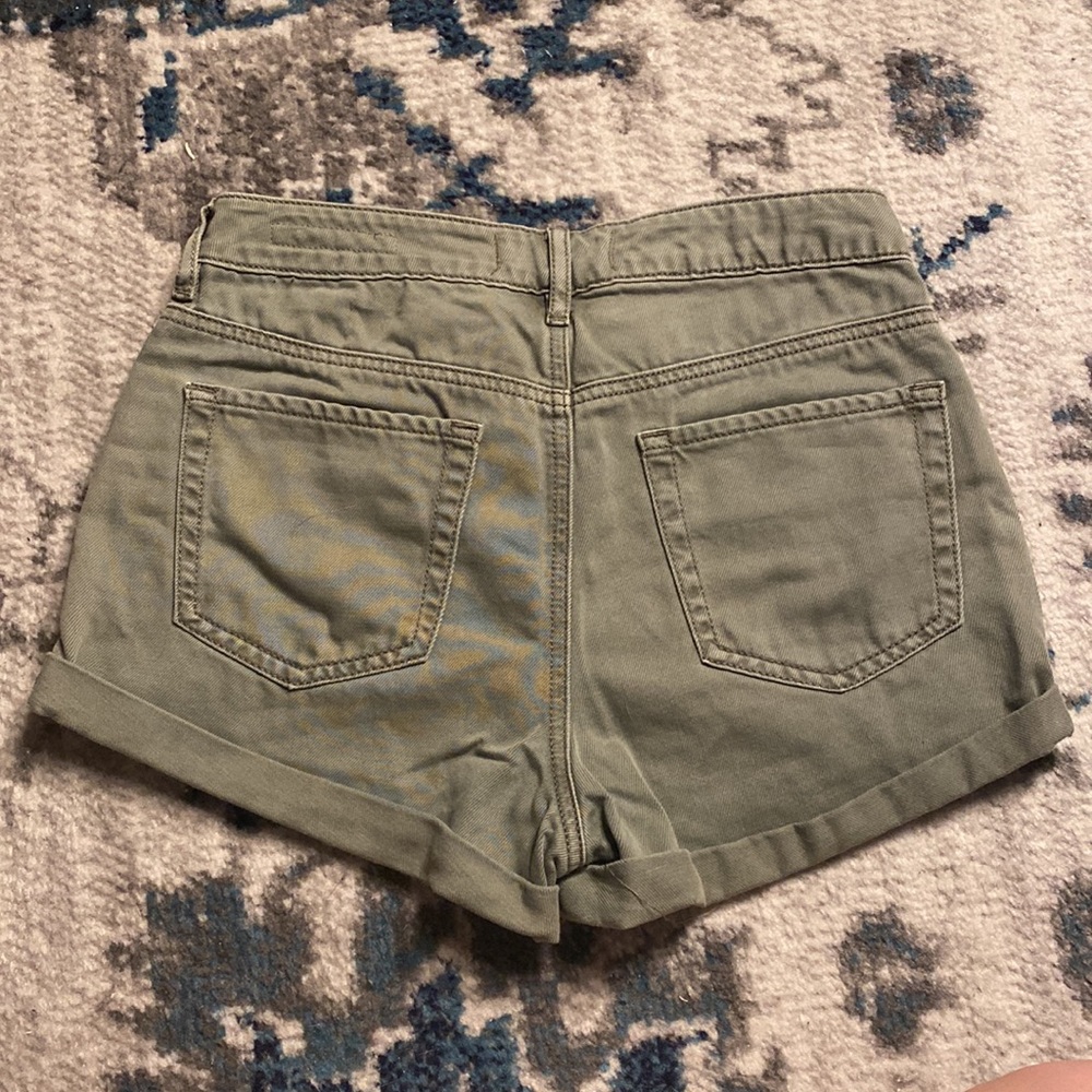 High Rise Shorts - Picture 2 of 3